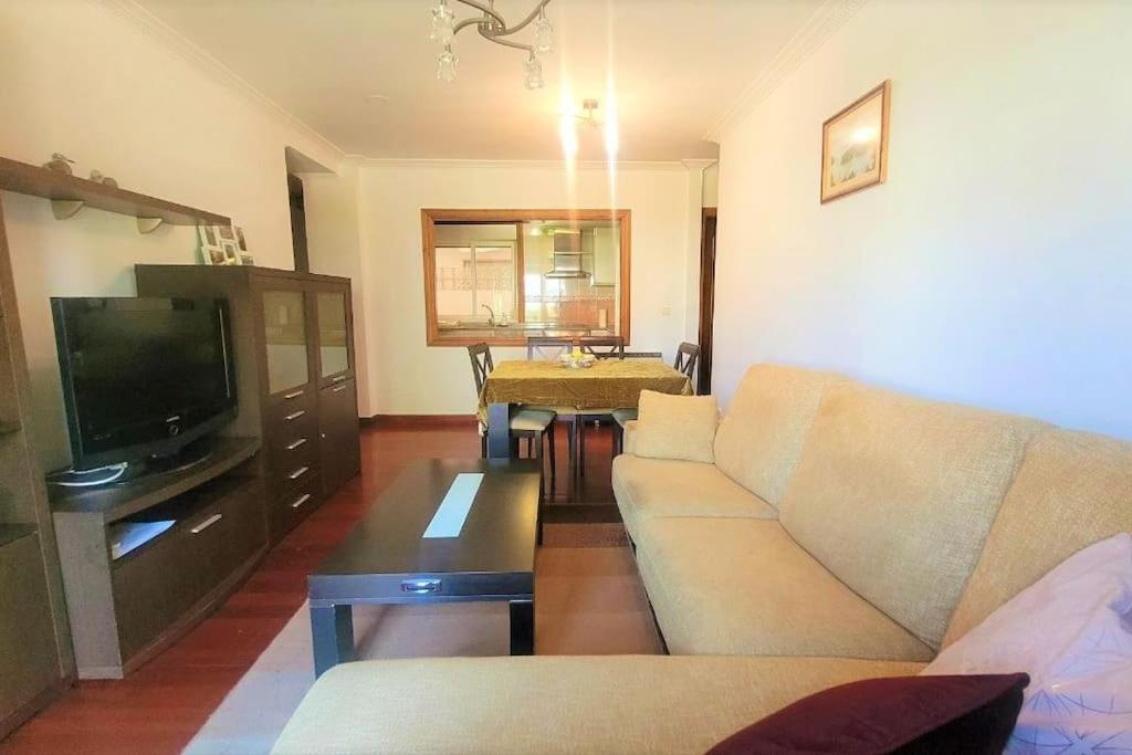 Centrico Apartamento En Redondela Apartment ภายนอก รูปภาพ